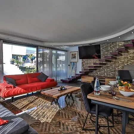 Ayuda Luxury 3 Bed Retreat Holiday home
