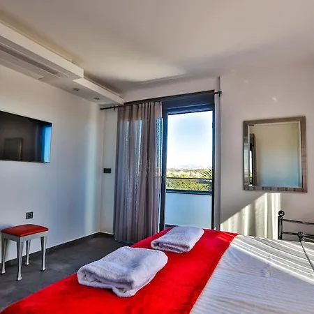 Ayuda Luxury 3 Bed Retreat 別荘 *