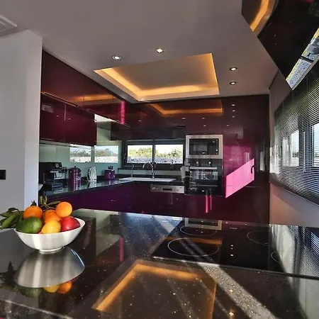 別荘 Ayuda Luxury 3 Bed Retreat シダ
