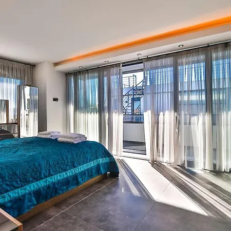Ayuda Luxury 3 Bed Retreat * シダ